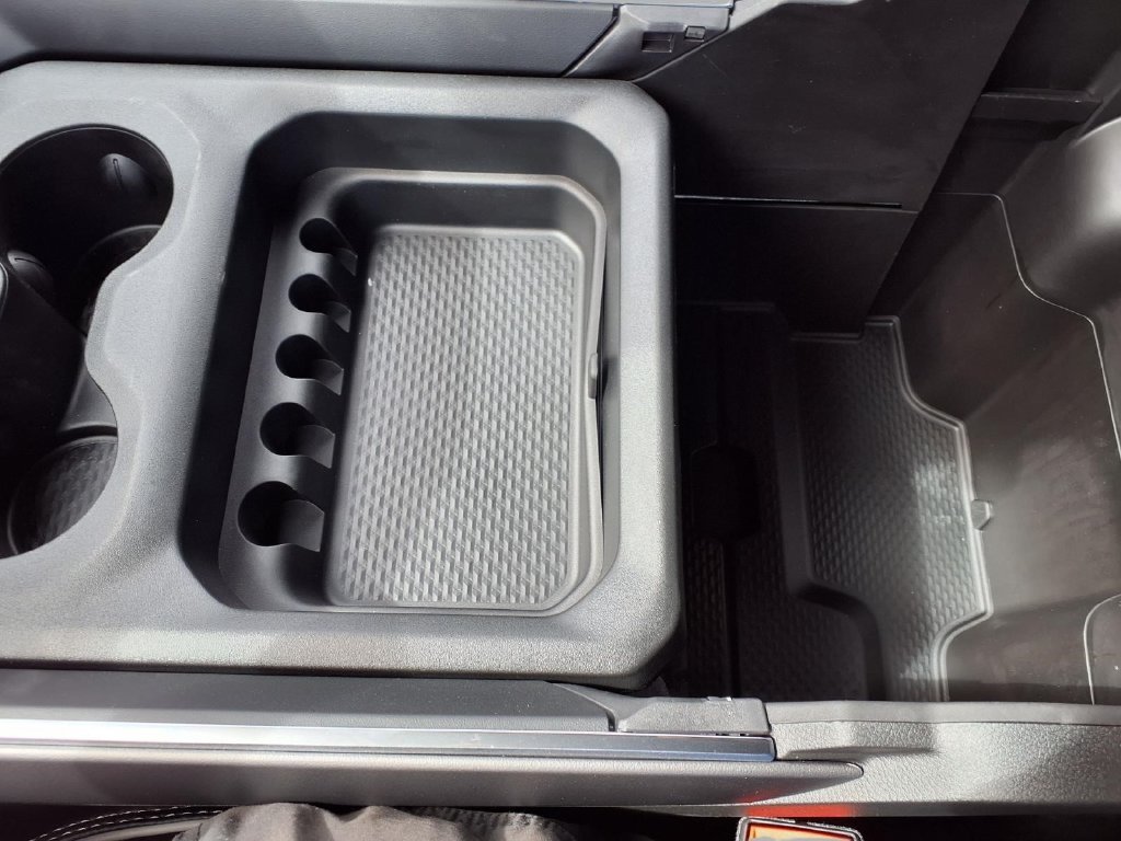 New 2027 RAM 2500 Laramie AWD/4WD image 11