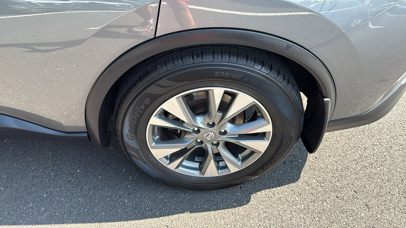 Used 2018 Nissan Murano SV image 21