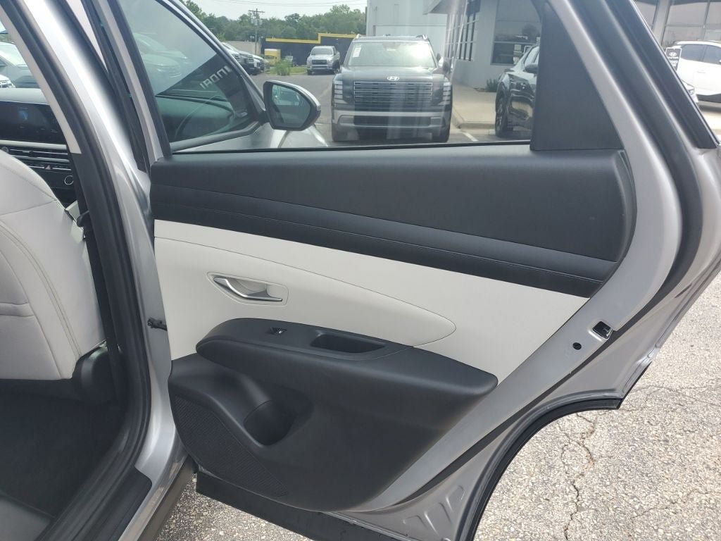Used 2025 Hyundai Tucson SEL AWD/4WD image 50