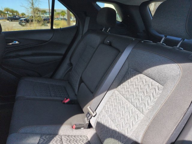 Used 2023 Chevrolet Equinox LT image 19