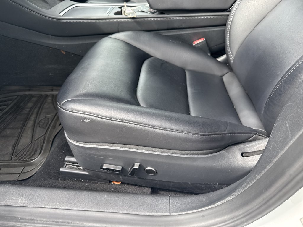 Used 2023 Tesla Model 3 Standard Range RWD image 13