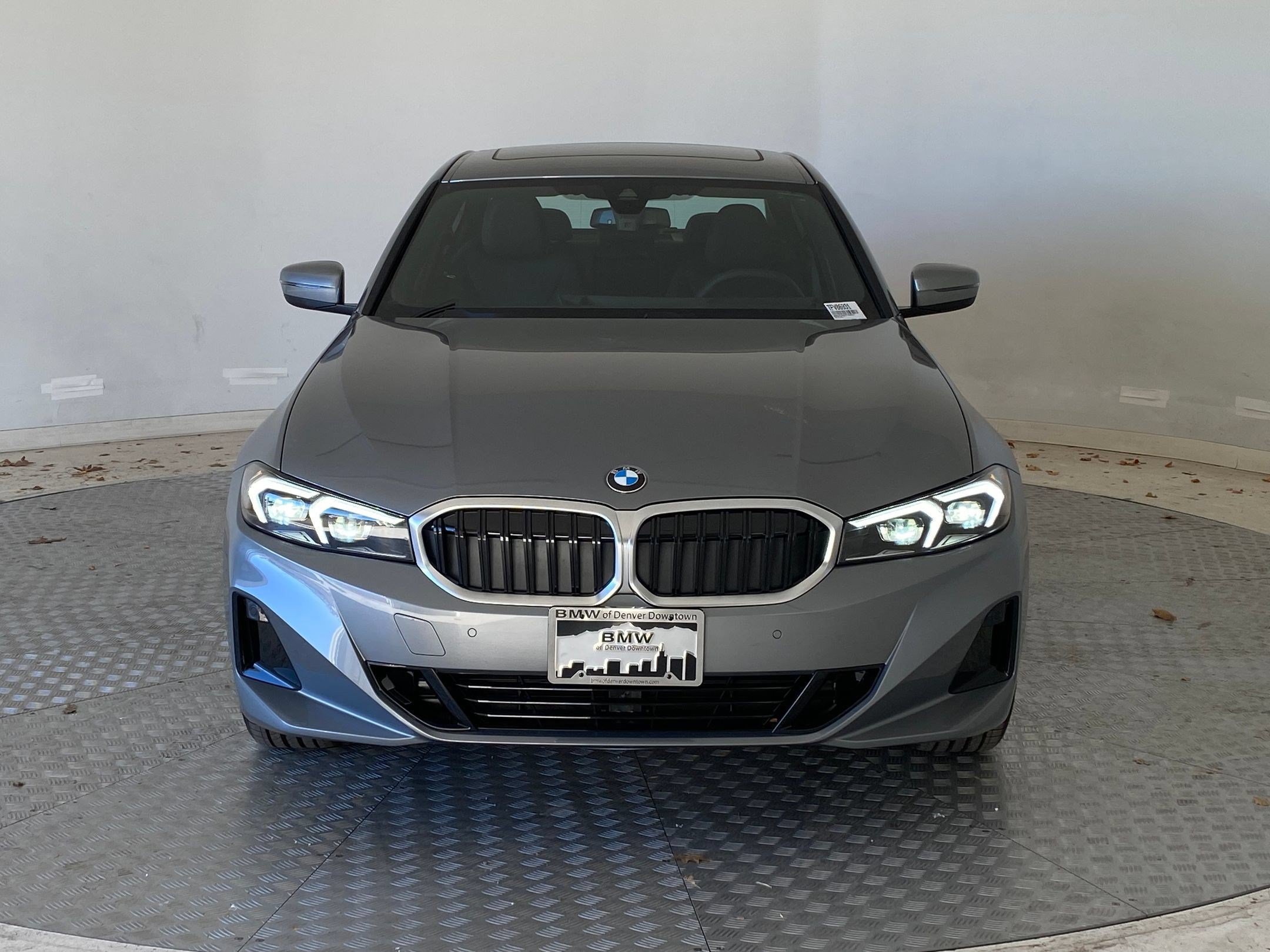 Used 2026 BMW 330i xDrive Sedan w/ Premium Package AWD/4WD image 5