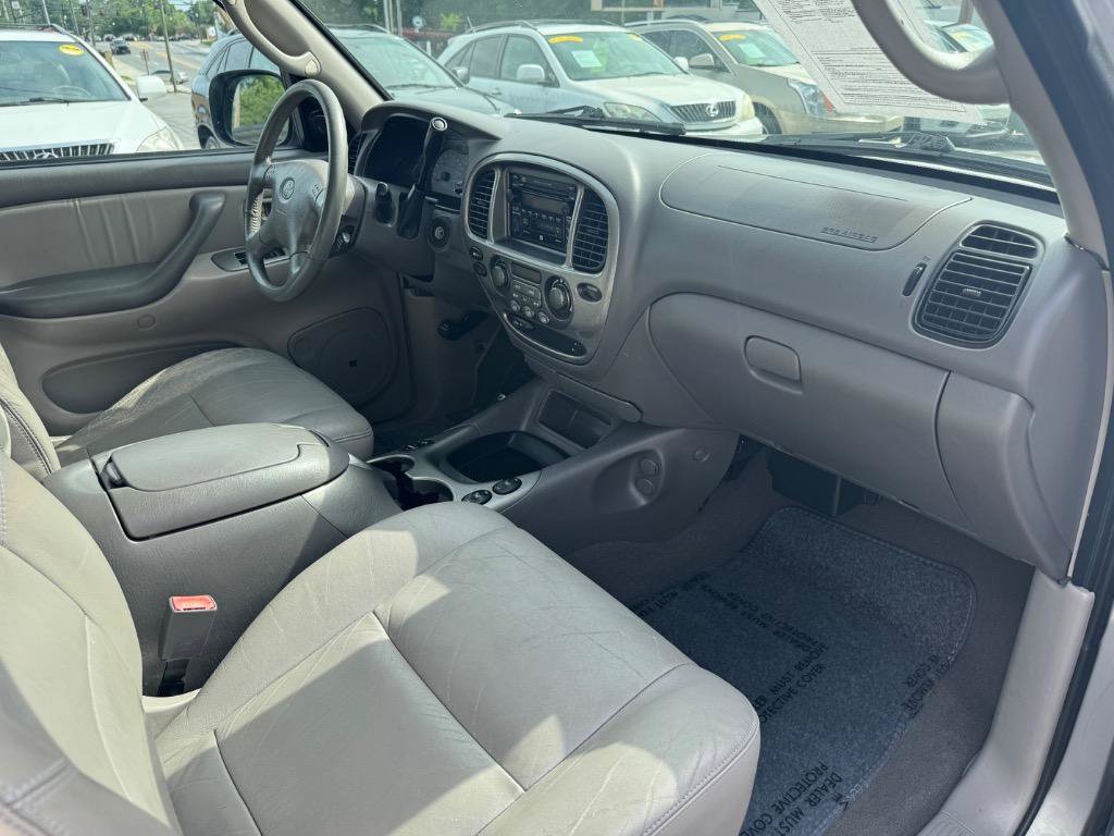 Used 2001 Toyota Sequoia Limited RWD image 20