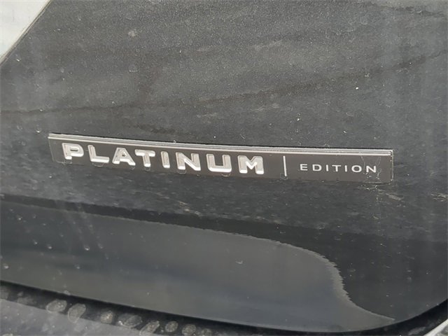 New 2025 Mitsubishi Outlander AWD image 14