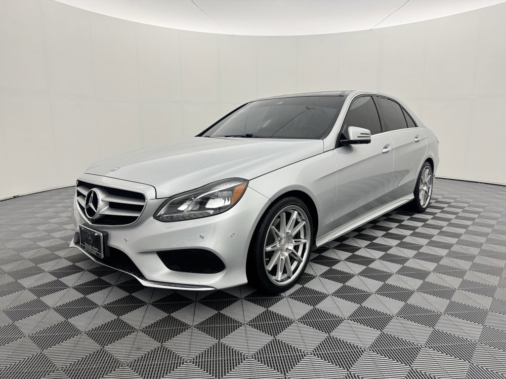 Used 2015 Mercedes-Benz E 350 Sedan image 4
