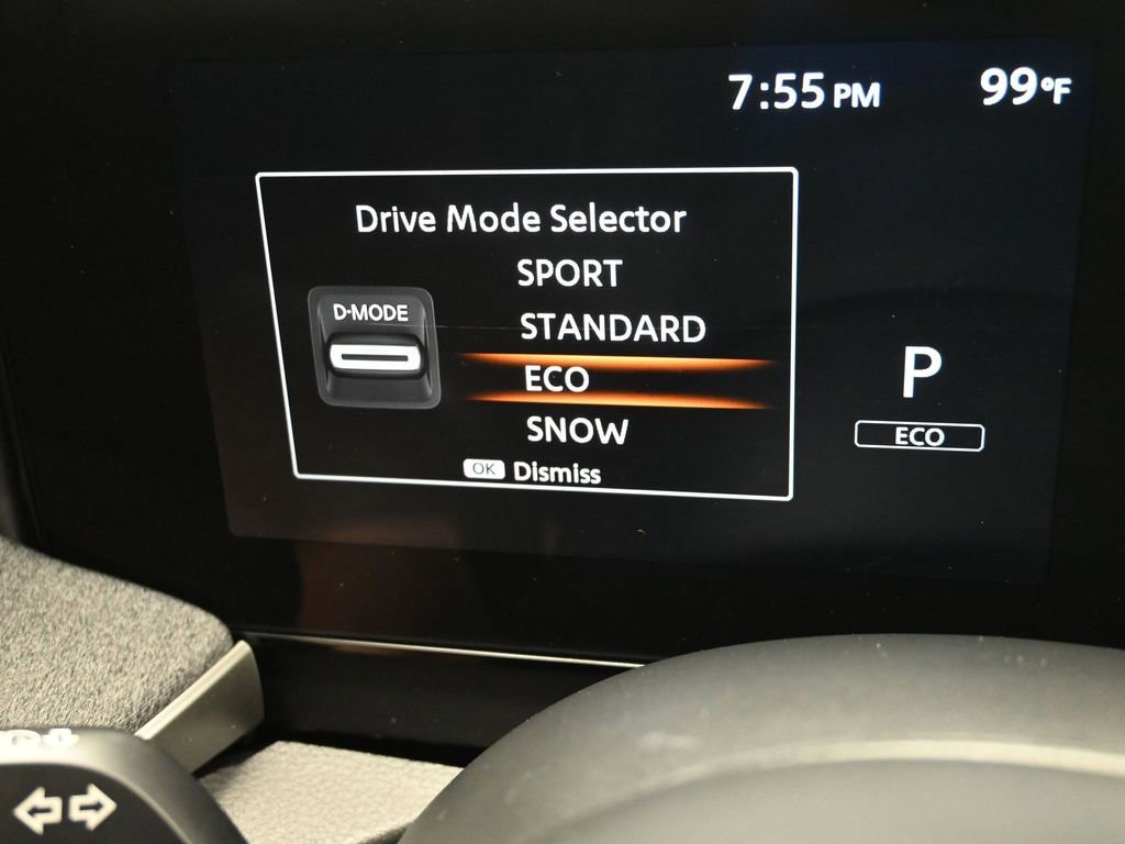 Certified 2025 Nissan Kicks SV image 17