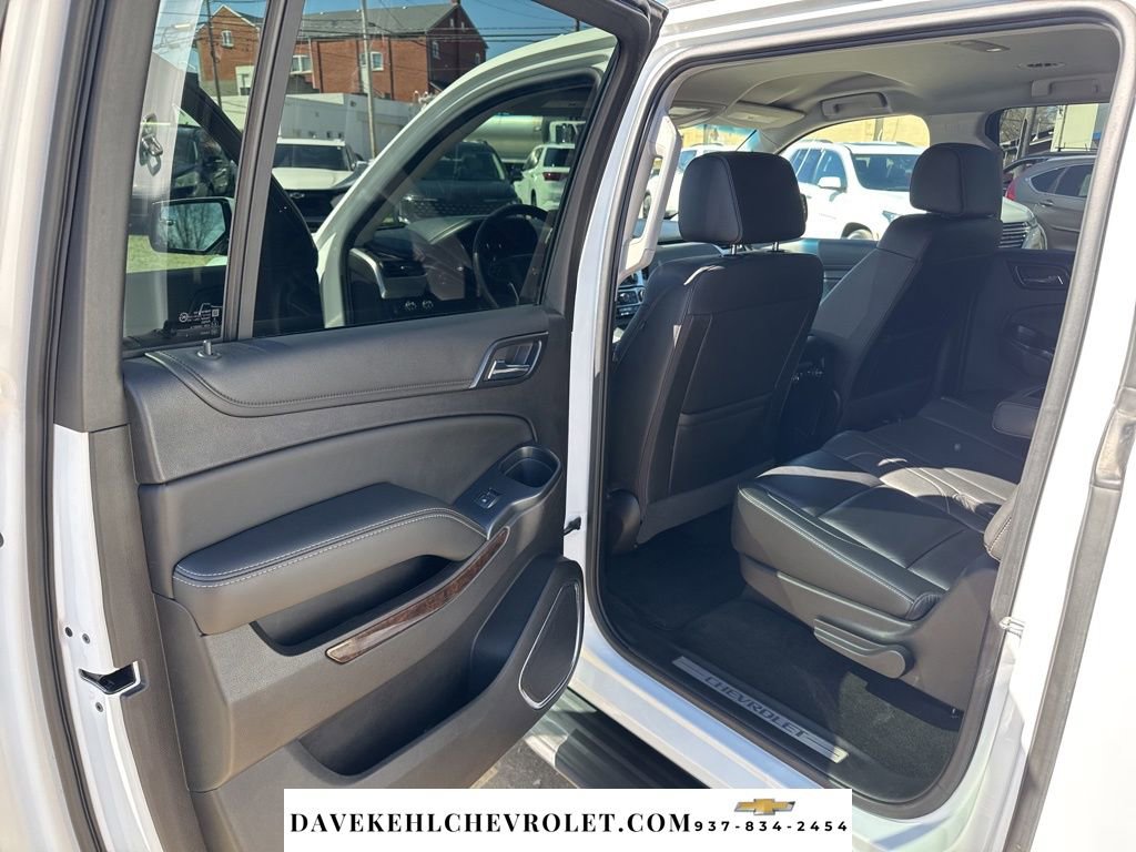 Used 2016 Chevrolet Suburban LT image 19
