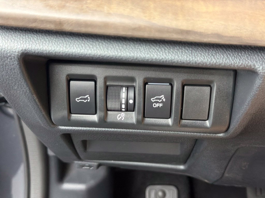 Used 2023 Subaru Outback Onyx Edition XT w/ Tech Package 2 AWD/4WD image 31