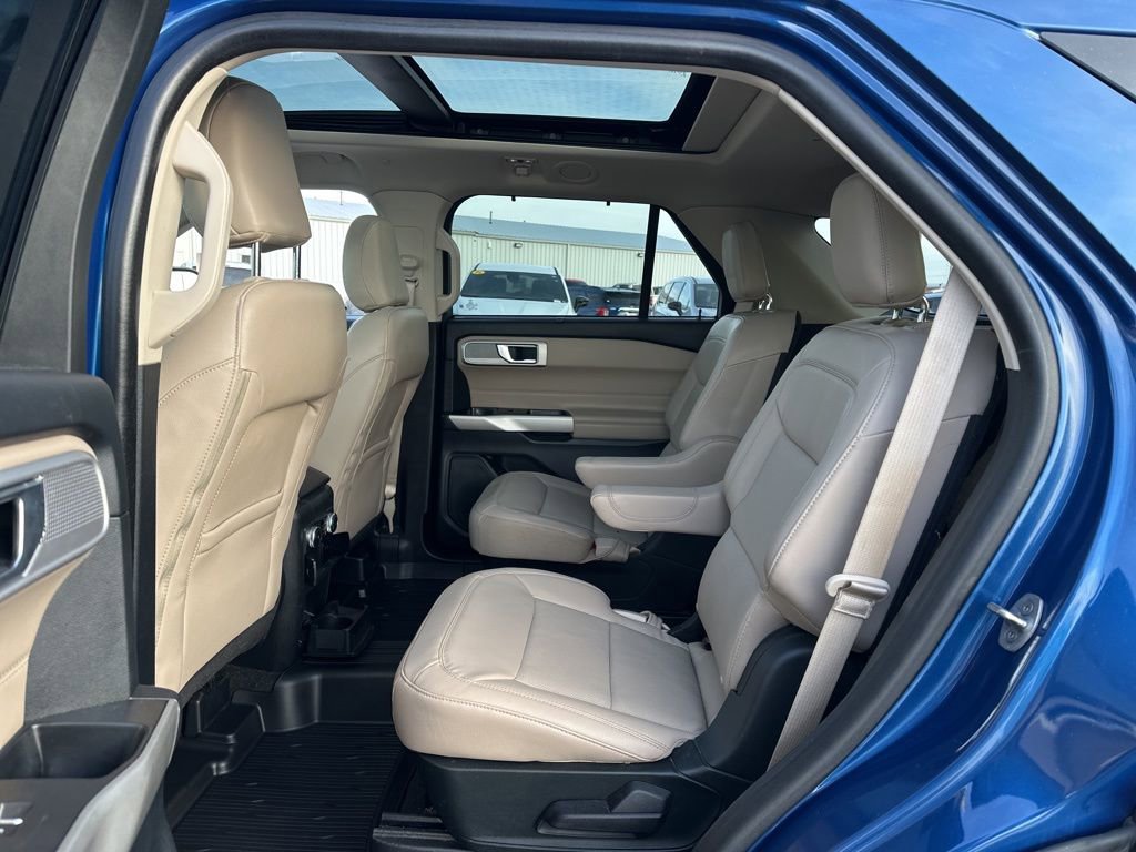 Used 2022 Ford Explorer Limited image 26