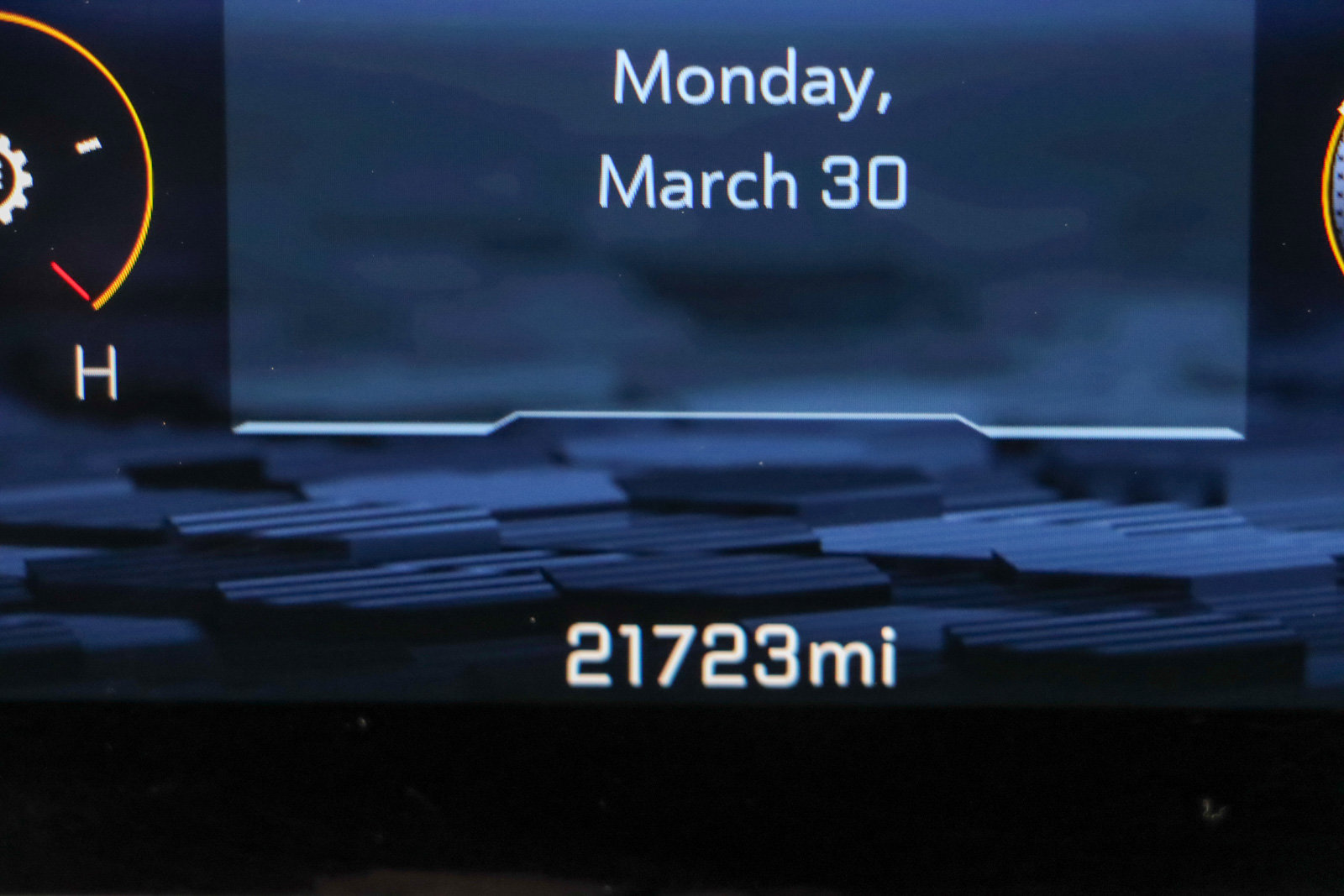 Used 2025 Chevrolet Tahoe High Country w/ Sun And Tow Package image 17