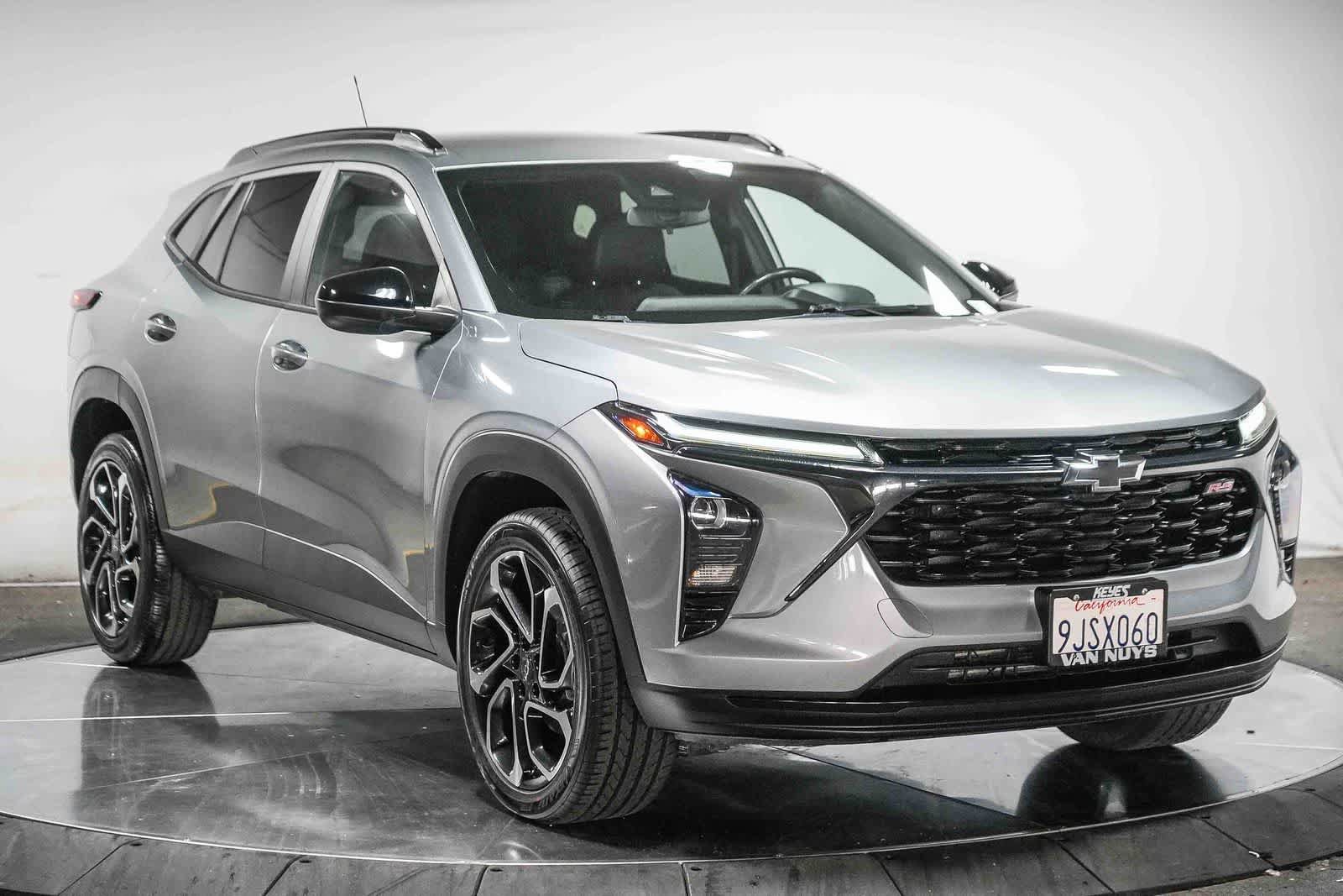 Used 2024 Chevrolet Trax RS w/ Driver Confidence Package FWD image 7
