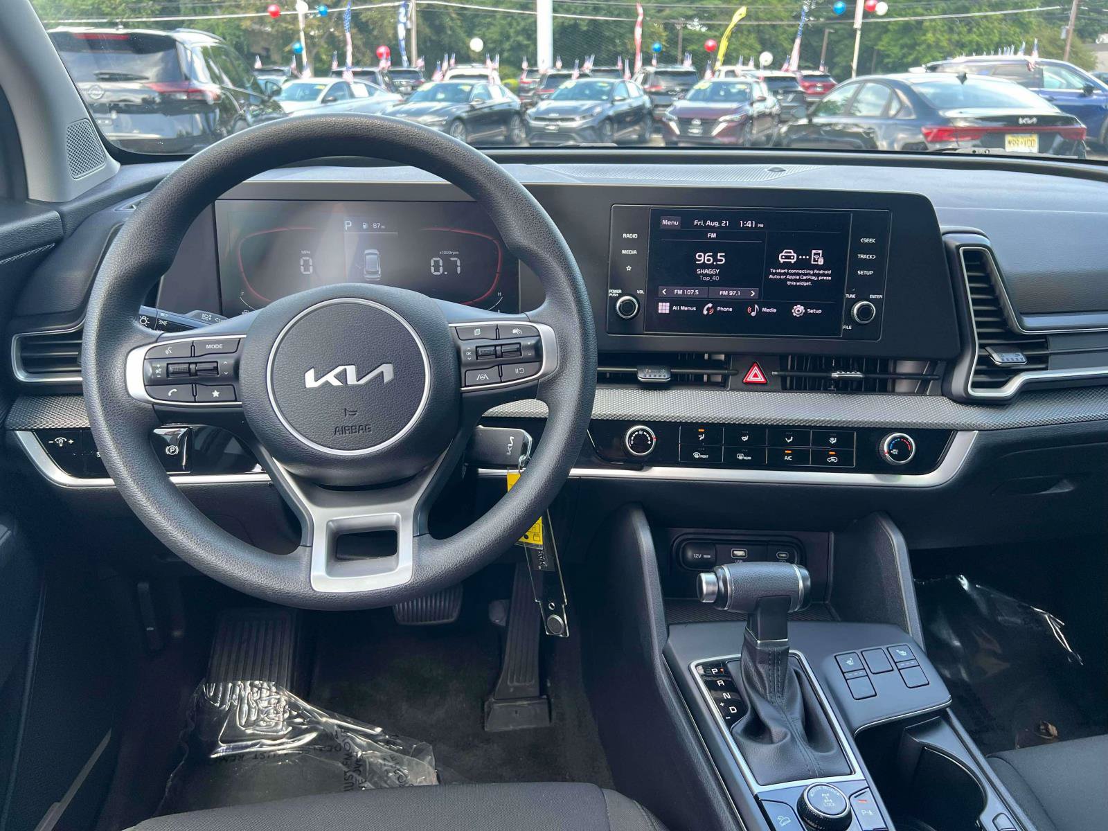 Used 2024 Kia Sportage LX AWD/4WD image 25