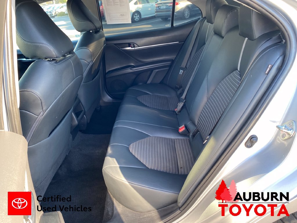 Certified 2018 Toyota Camry SE w/ Convenience Package FWD image 19