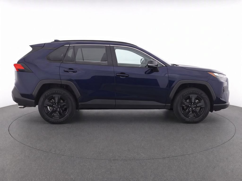Used 2024 Toyota RAV4 XLE FWD image 9
