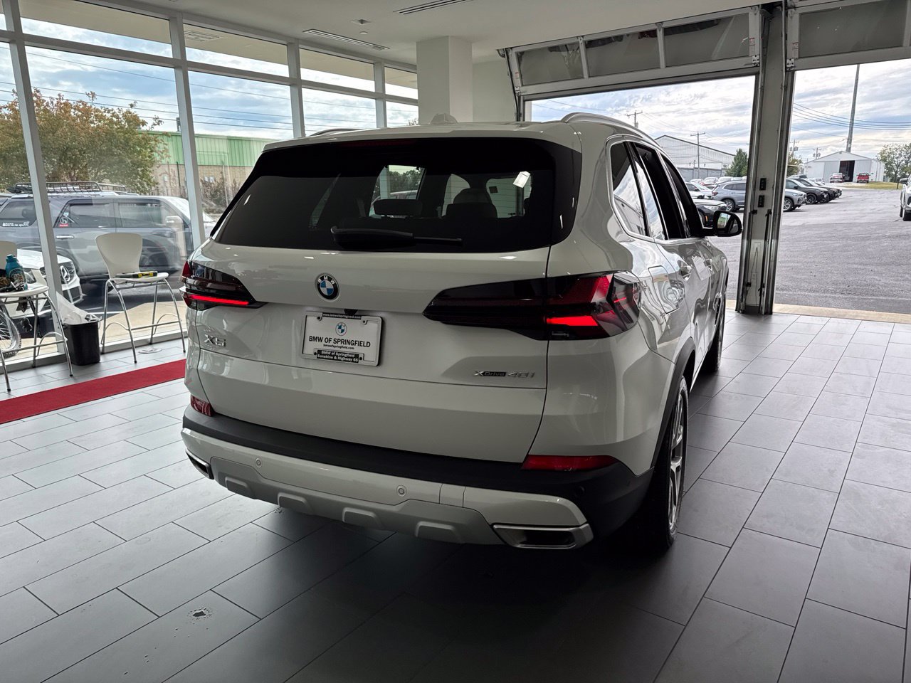 Used 2026 BMW X5 xDrive40i w/ Executive Package AWD/4WD image 7