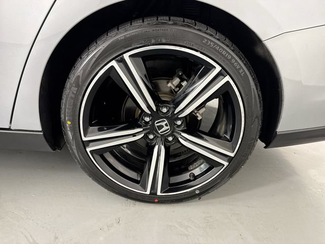 Used 2023 Honda Accord Sport image 5