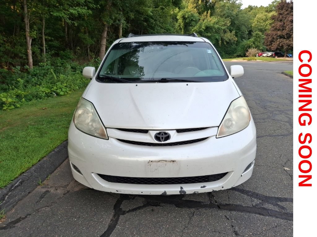 Used 2006 Toyota Sienna XLE w/ XLE Pkg 9 AWD/4WD image 3