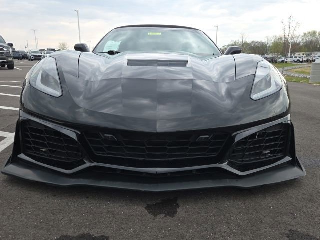Used 2016 Chevrolet Corvette Stingray Convertible w/ 3LT Preferred Equipment Group image 5