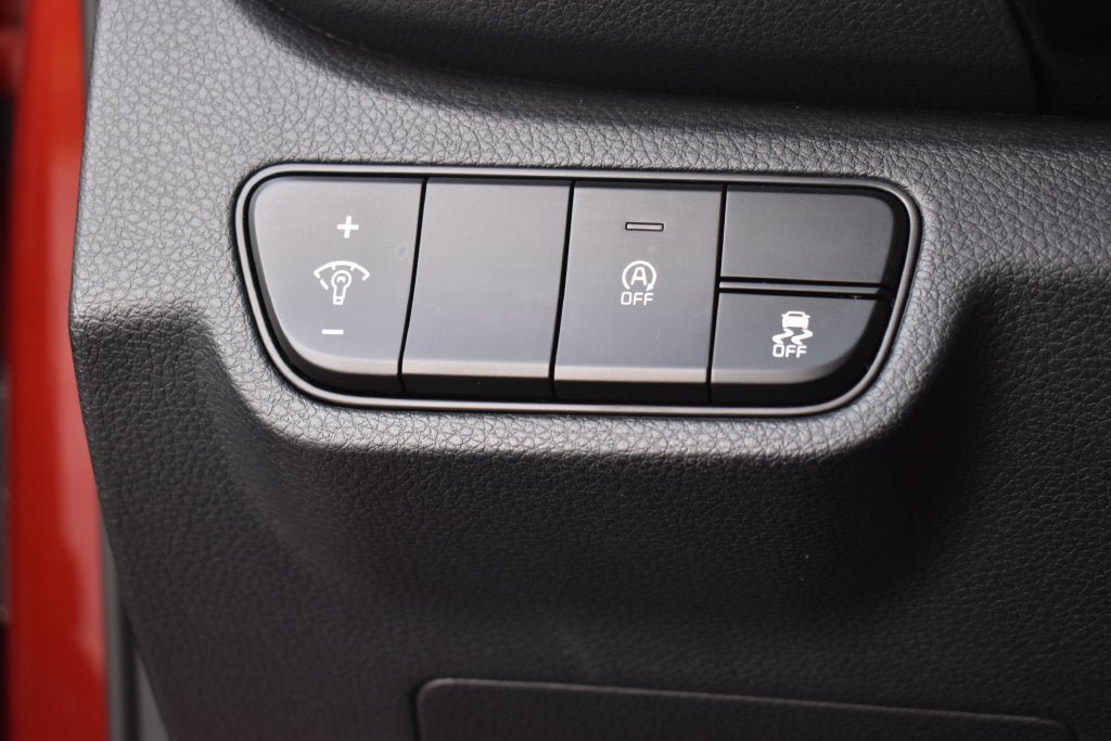Used 2025 Kia Seltos S AWD/4WD image 22