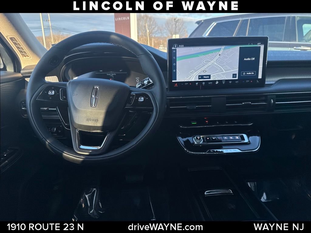 Certified 2023 Lincoln Corsair AWD w/ Equipment Group 101A image 24