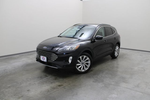 Certified 2022 Ford Escape Titanium w/ Titanium Elite Package AWD/4WD image 4