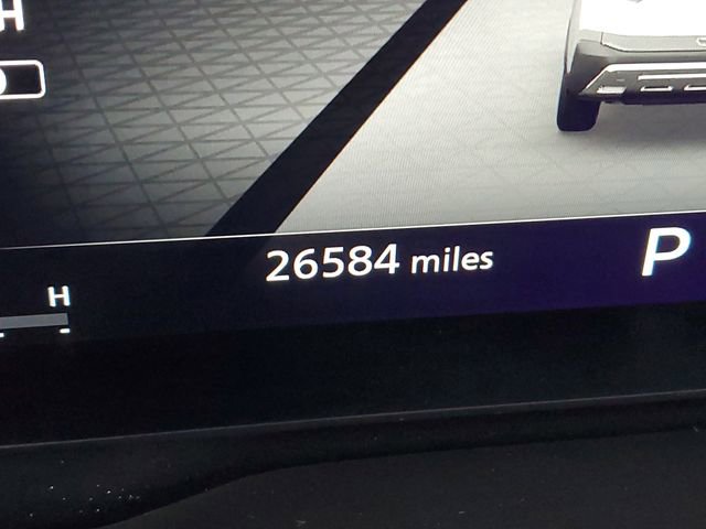 Used 2022 Nissan Rogue Platinum w/ Head-Up Display Package image 21