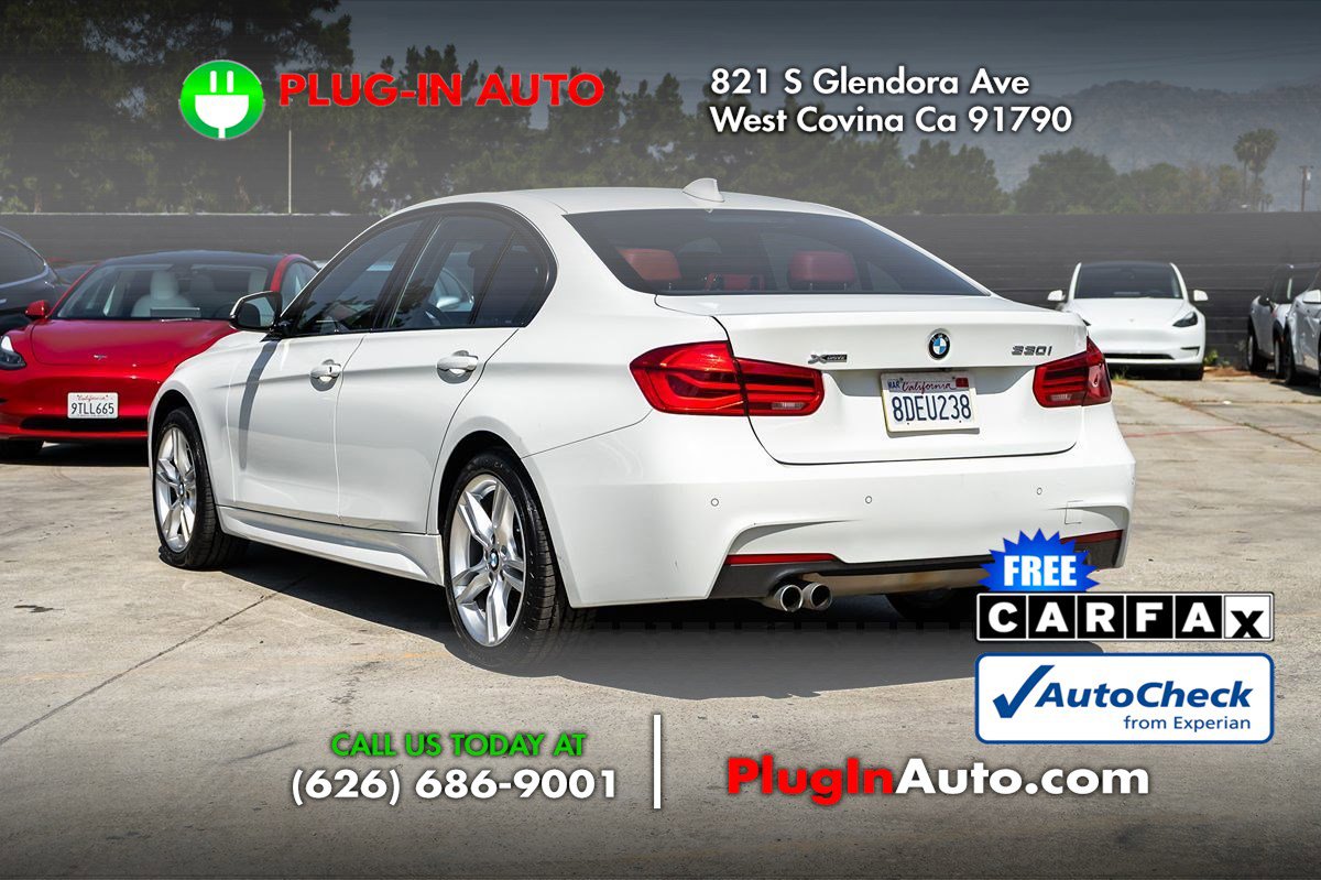 Used 2017 BMW 330i xDrive Sedan AWD/4WD image 8