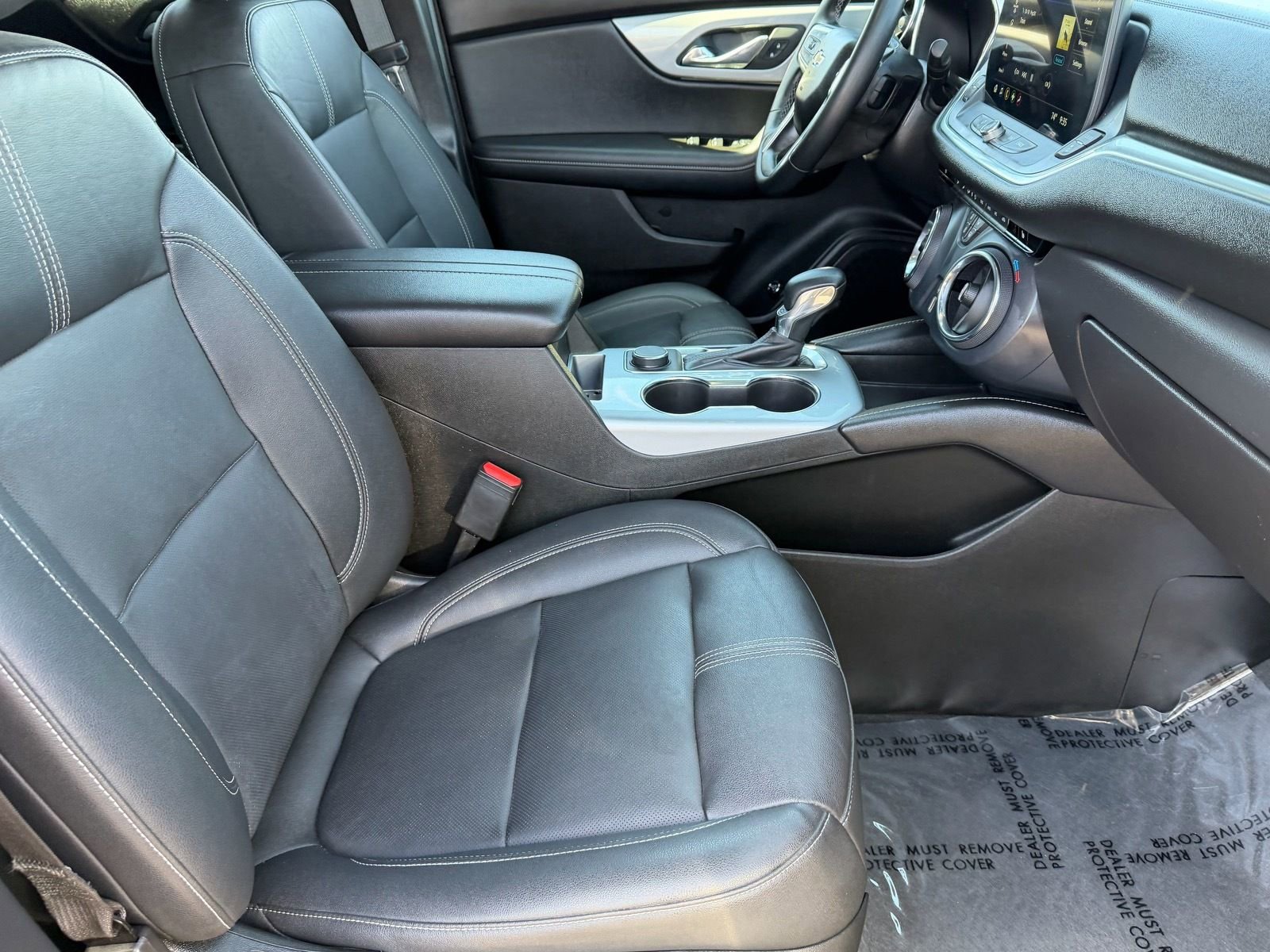 Used 2024 Chevrolet Blazer LT FWD image 14