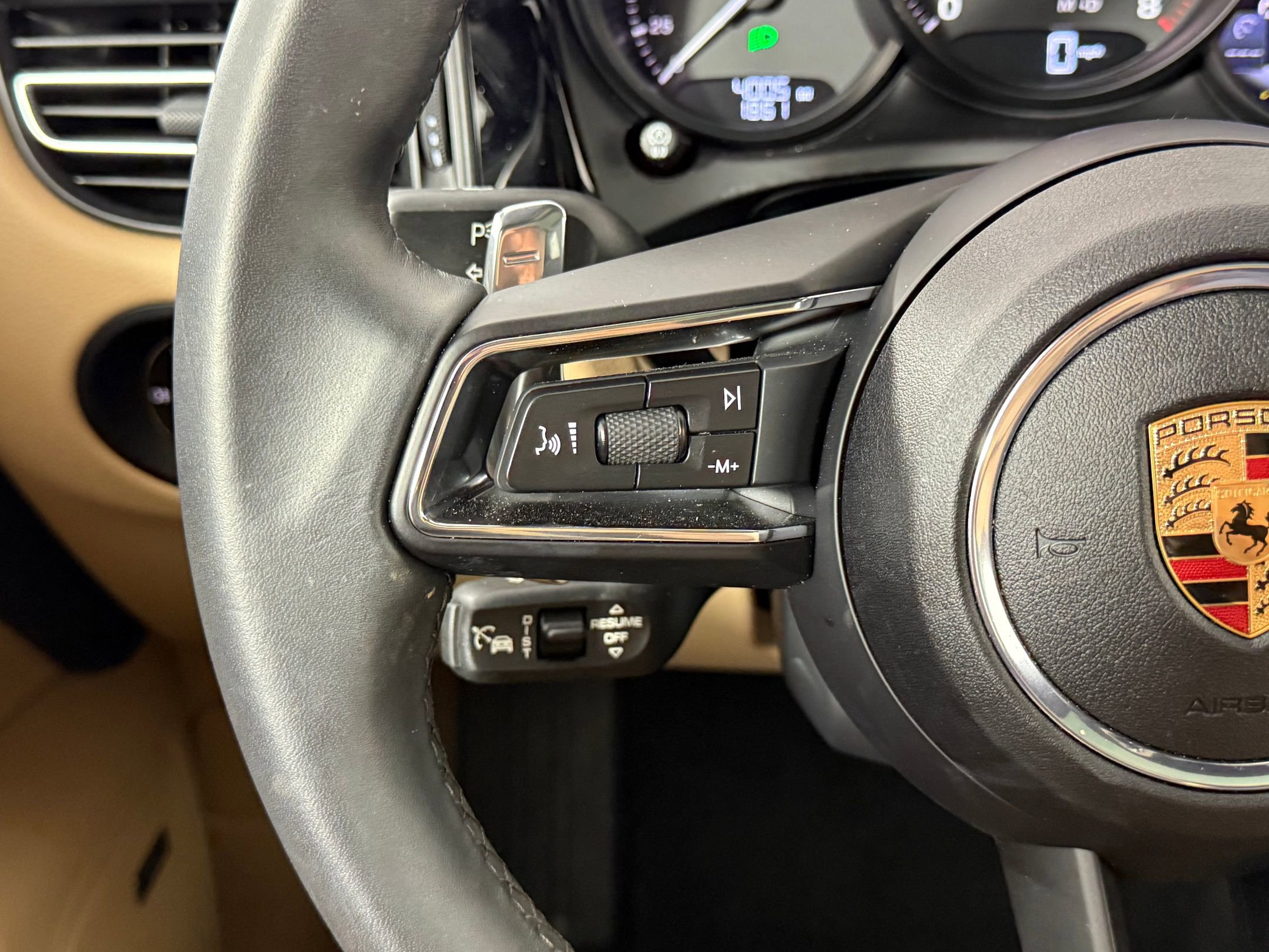 New 2025 Porsche Macan image 19