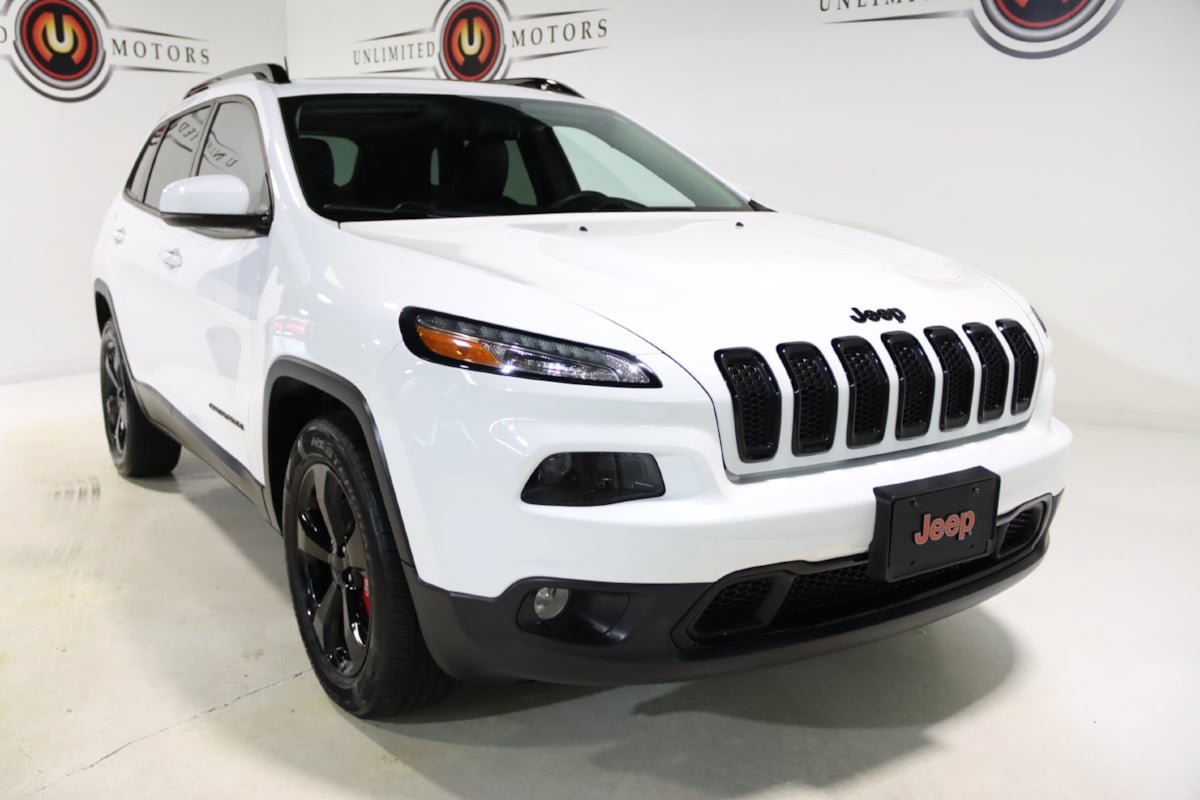 Used 2017 Jeep Cherokee High Altitude AWD/4WD image 20