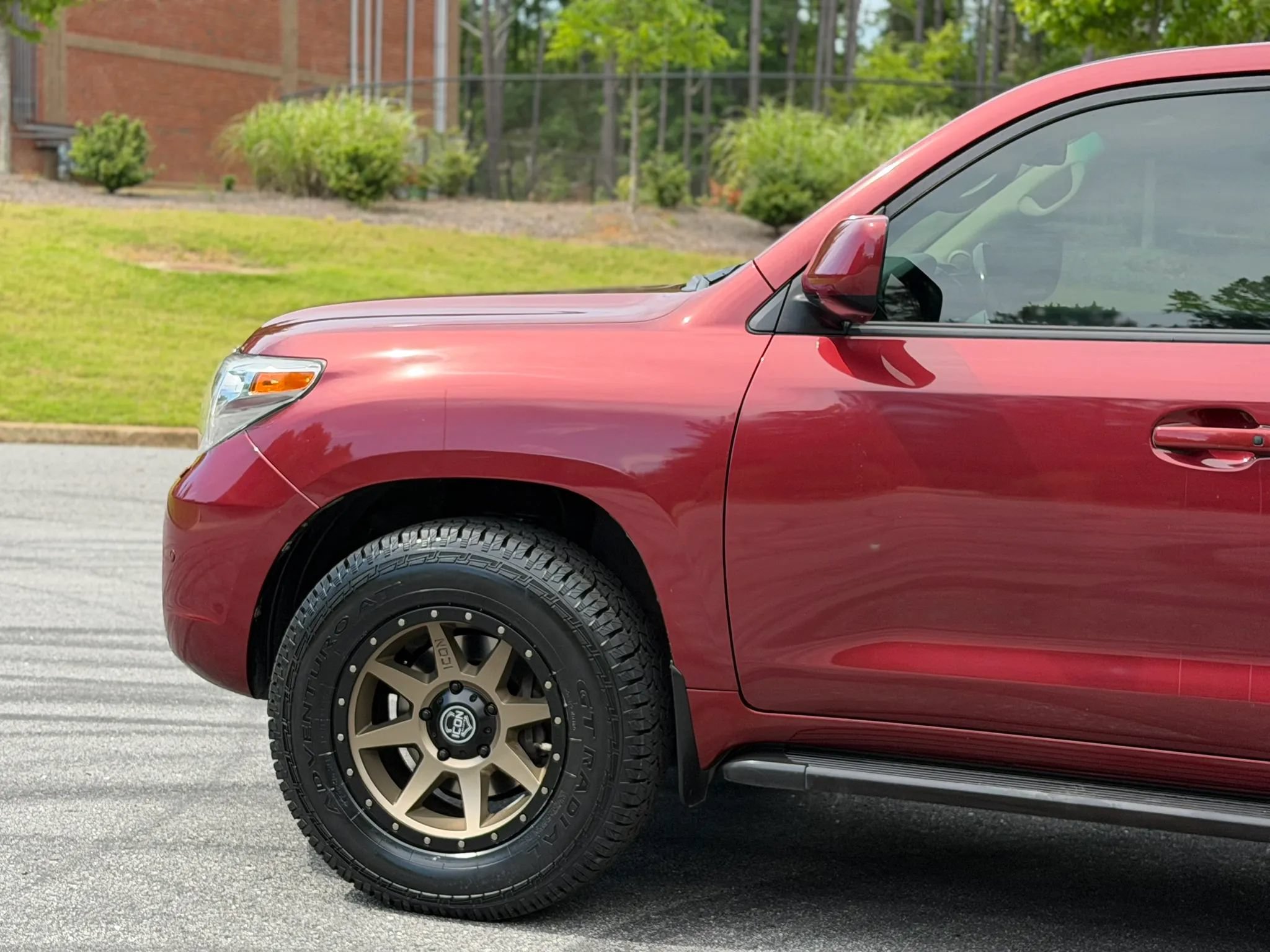 Used 2008 Toyota Land Cruiser AWD/4WD image 10