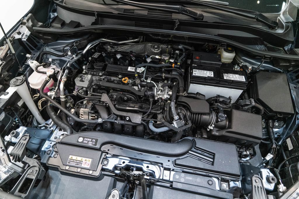 Certified 2023 Toyota Corolla Cross LE image 34