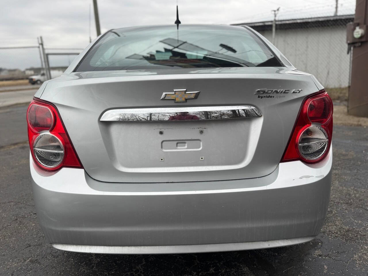 Used 2012 Chevrolet Sonic LT image 4