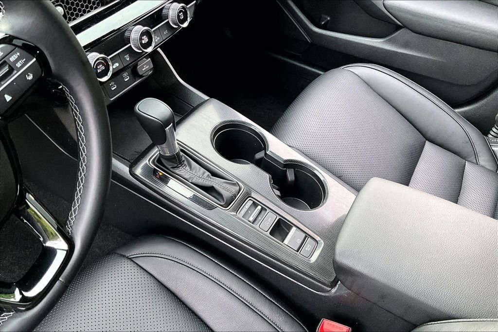 Used 2025 Honda Civic Sport image 15