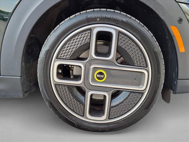 Used 2024 MINI Cooper SE w/ MINI Resolute Edition FWD image 23