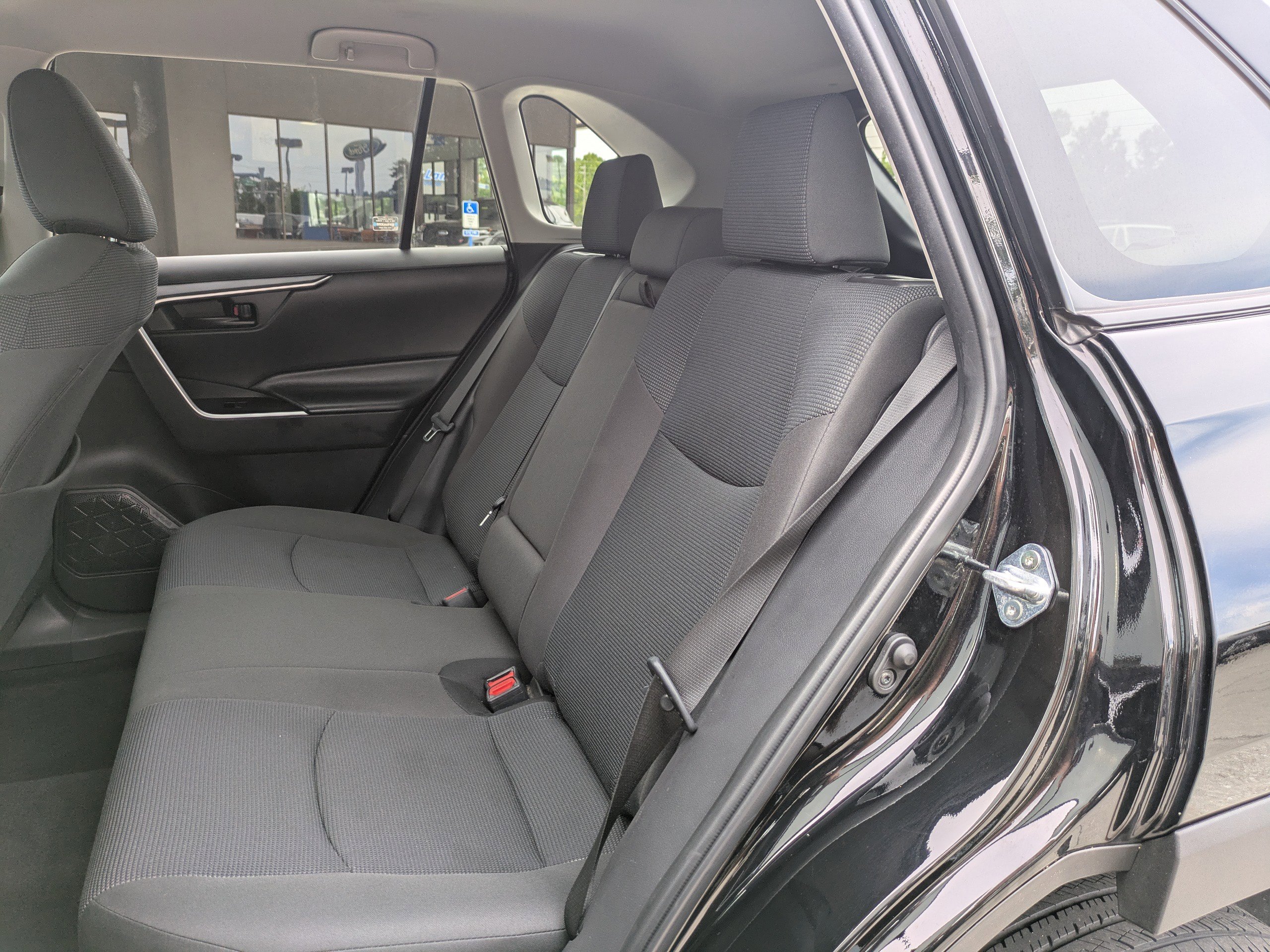 Used 2023 Toyota RAV4 LE image 14