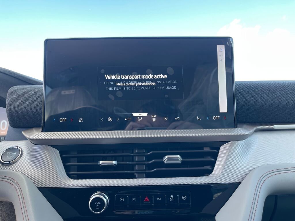 New 2026 Ford Explorer Active w/ Active Comfort Package image 8