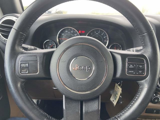 Used 2018 Jeep Wrangler Unlimited Sahara image 15