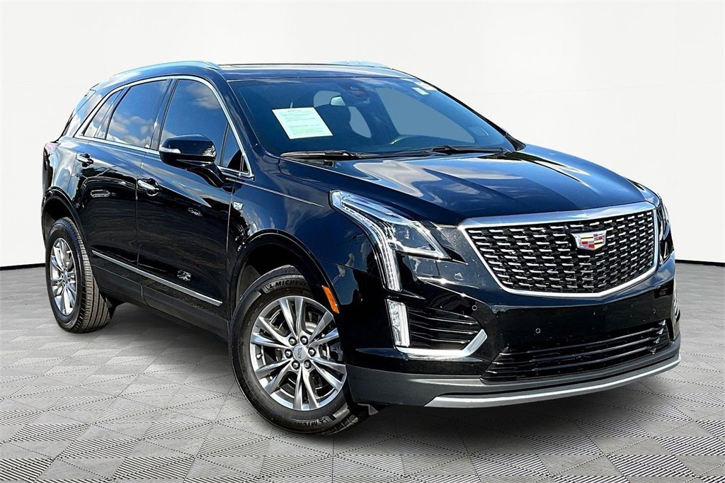 Used 2022 Cadillac XT5 Premium Luxury w/ LPO, Floor Liner Package image 3