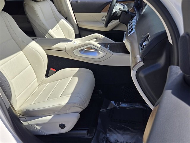 Used 2021 Mercedes-Benz GLS 450 4MATIC image 17