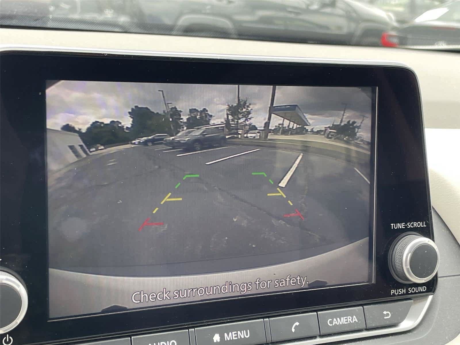 Used 2023 Nissan Rogue SV AWD/4WD image 23