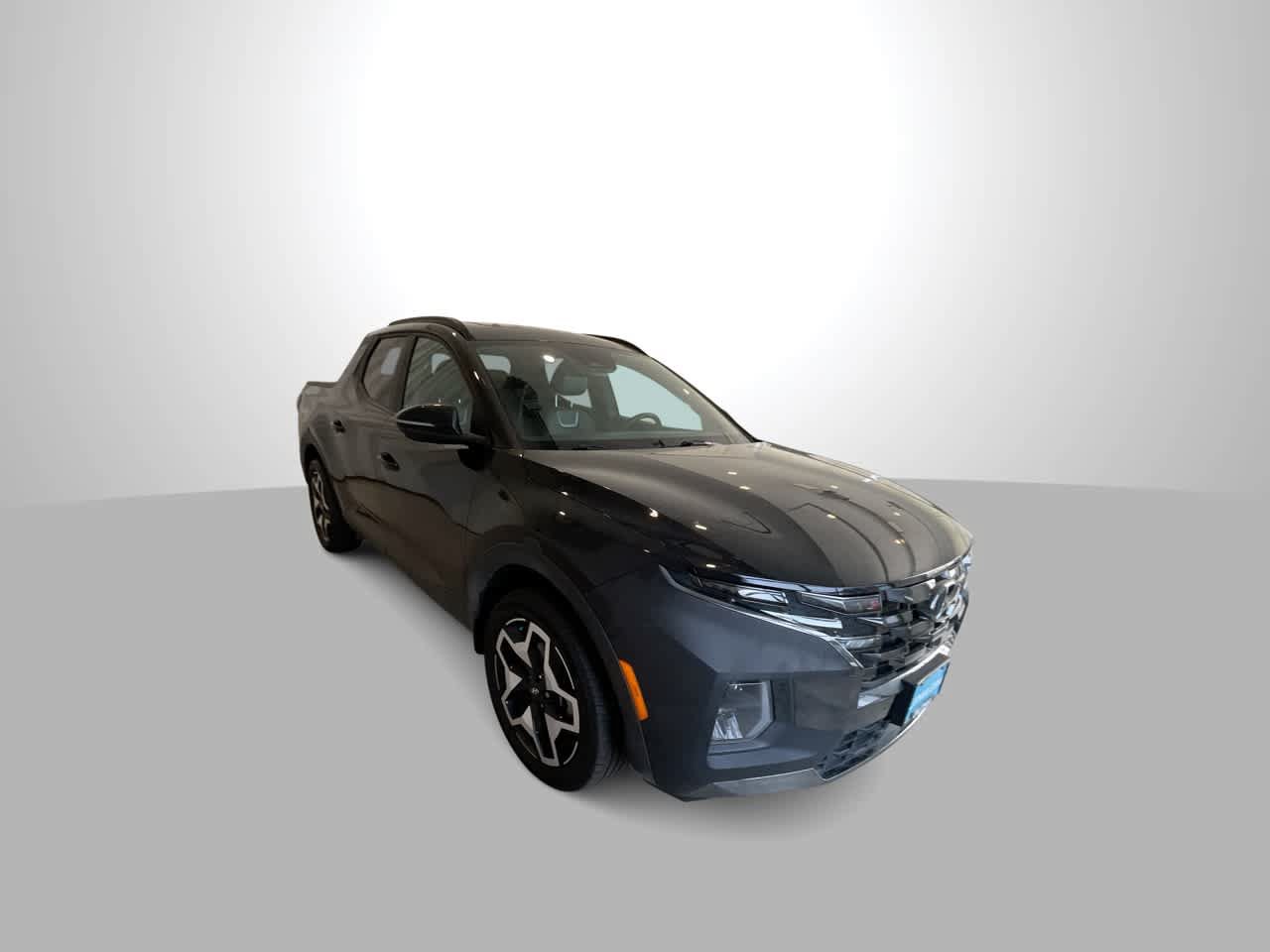 Used 2022 Hyundai Santa Cruz Limited AWD/4WD image 2