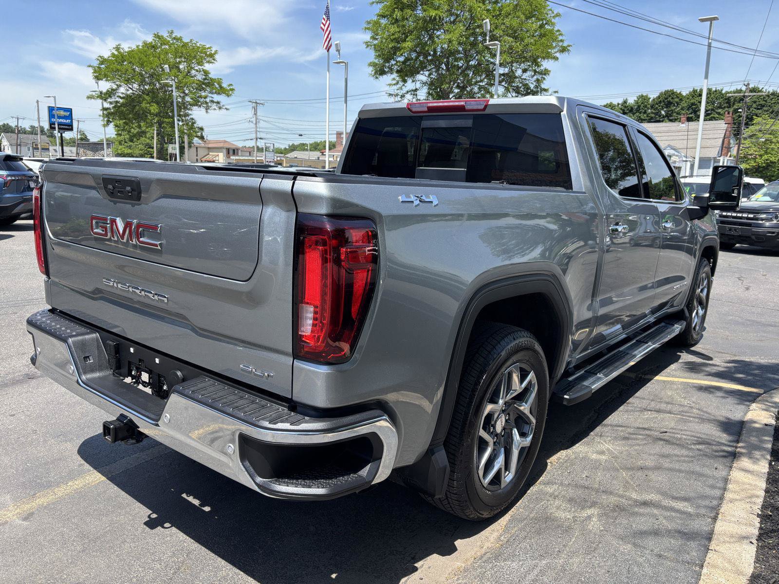 Used 2026 GMC Sierra 1500 SLT w/ SLT Premium Plus Package AWD/4WD image 6