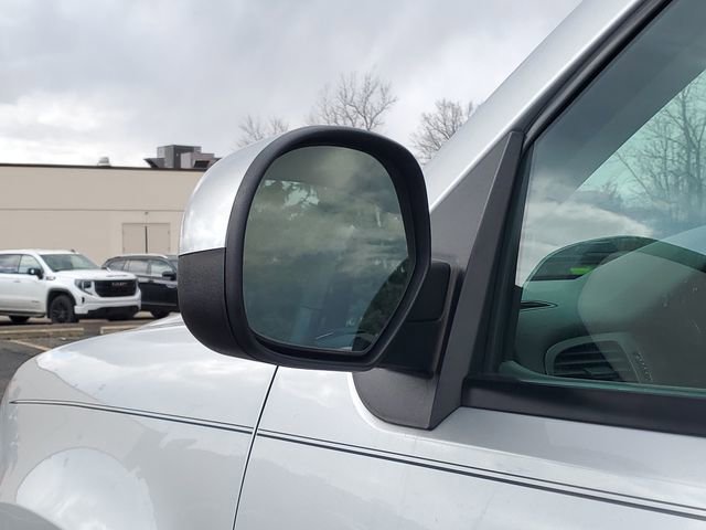 Used 2013 Chevrolet Avalanche LT image 32