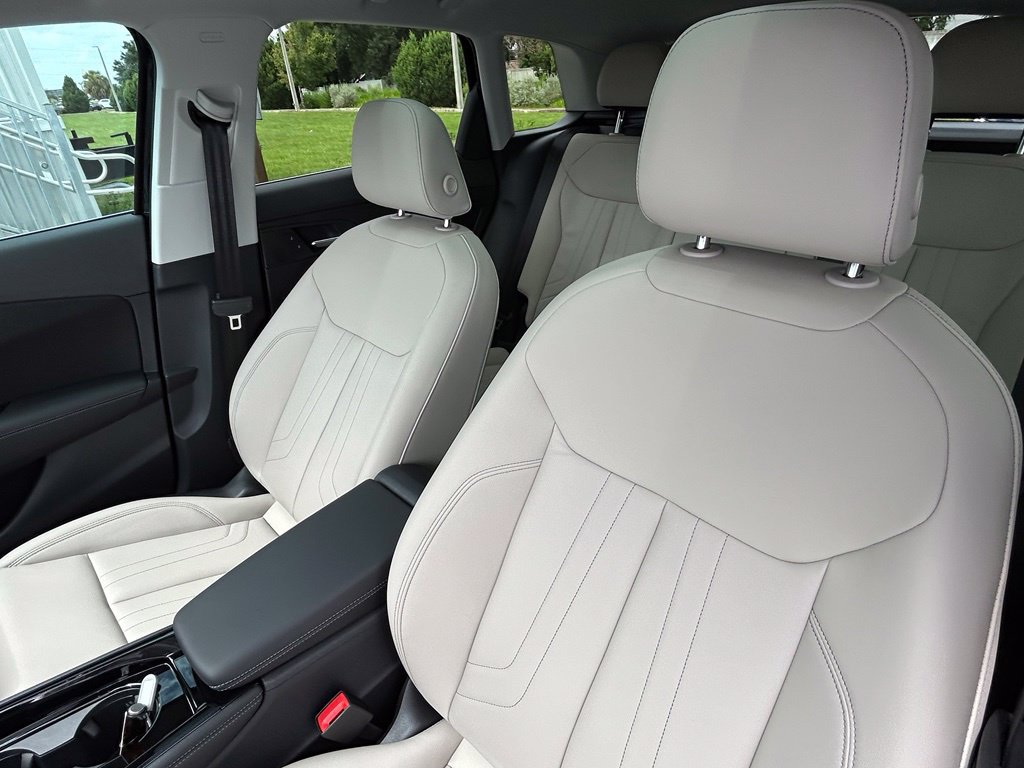 New 2026 Audi Q3 quattro 2.0T AWD/4WD image 18