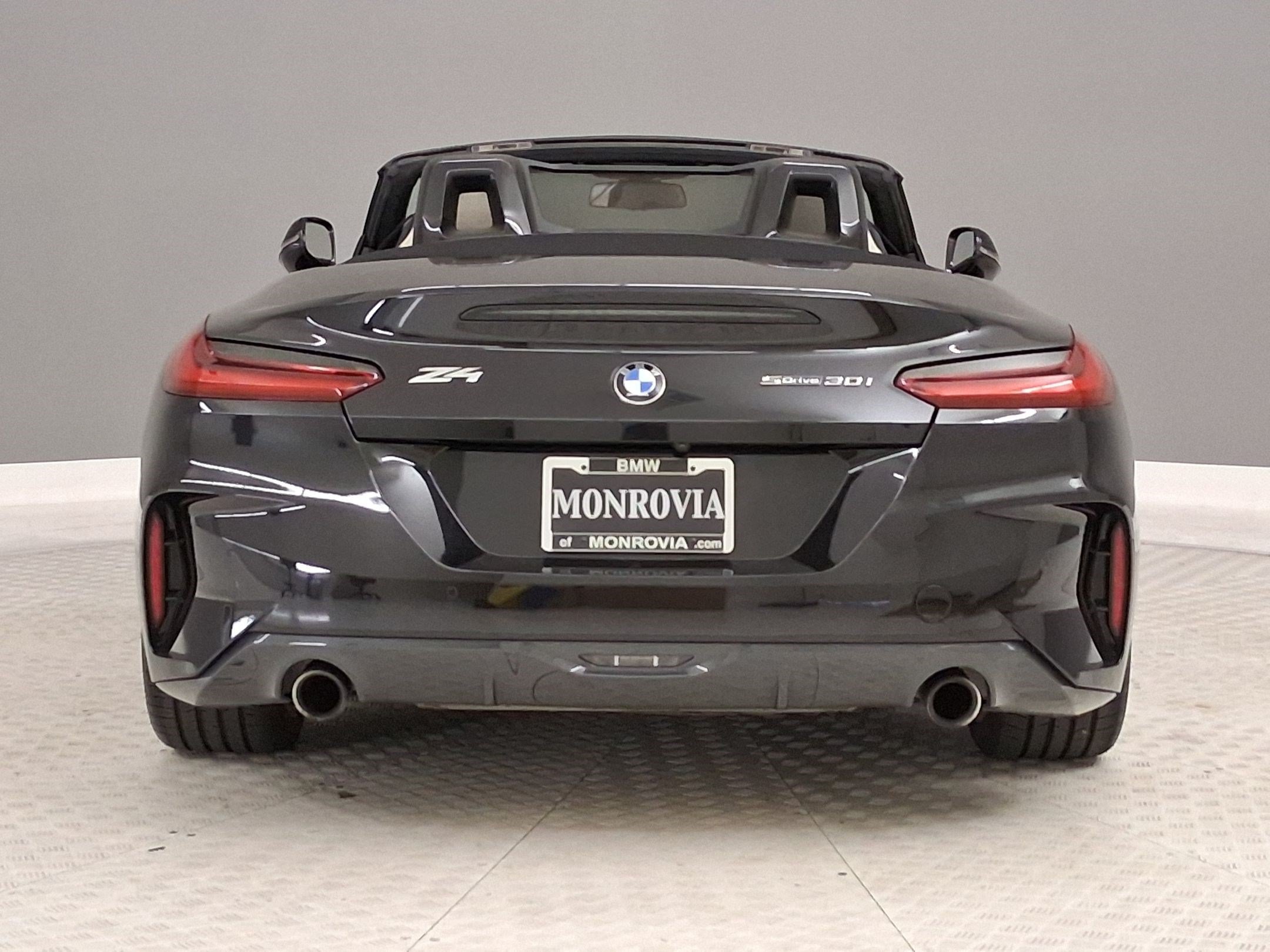 Used 2023 BMW Z4 sDrive30i w/ Convenience Package RWD image 8