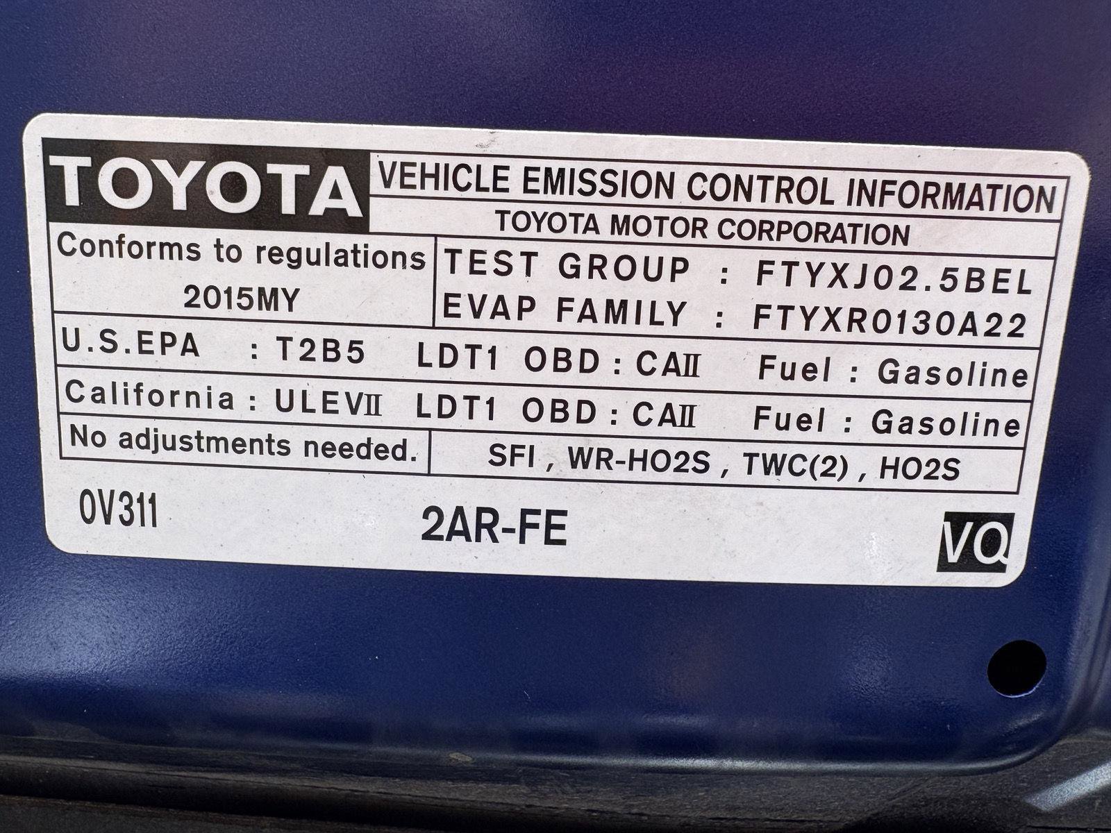 Used 2015 Toyota RAV4 XLE AWD/4WD image 25