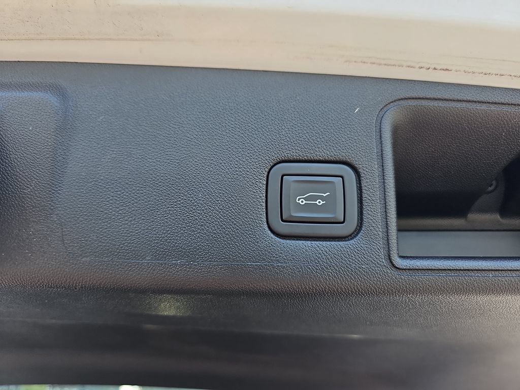 Used 2023 GMC Terrain AT4 w/ Infotainment Package II AWD/4WD image 34