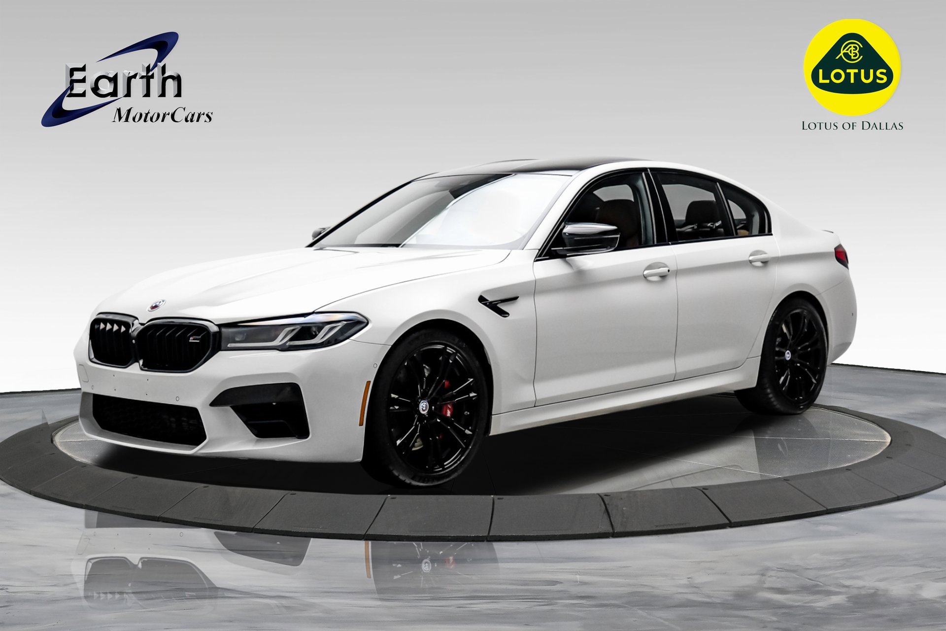 Used 2023 BMW M5 w/ Competition Package image 1