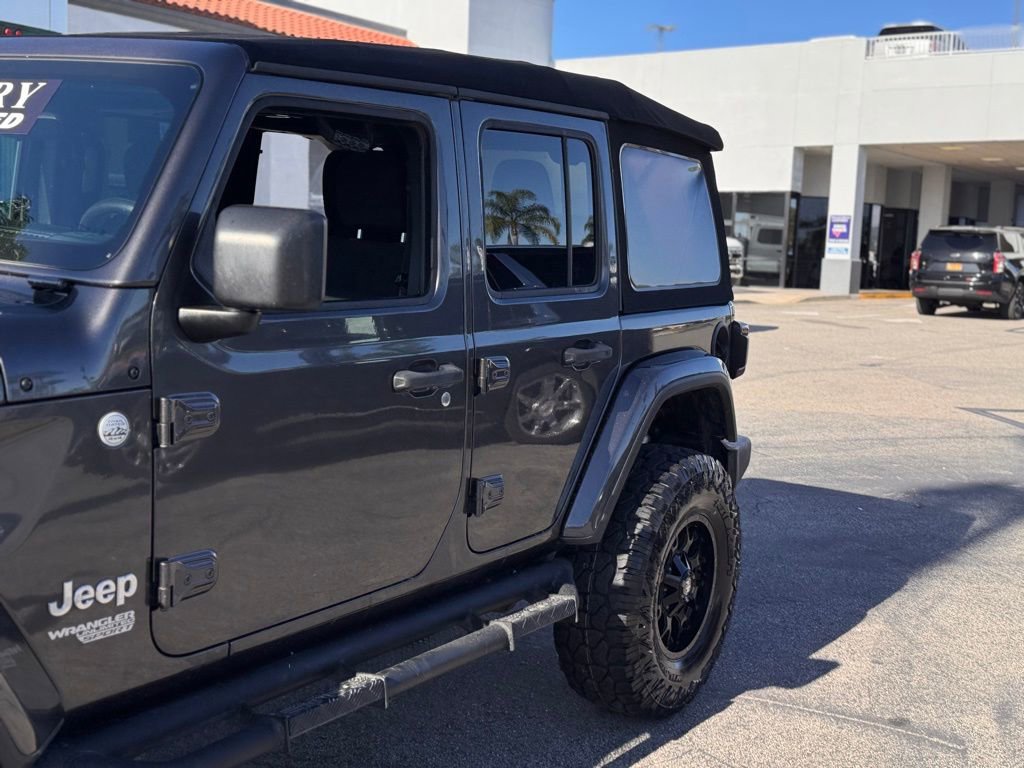 Used 2018 Jeep Wrangler Unlimited Sport image 9